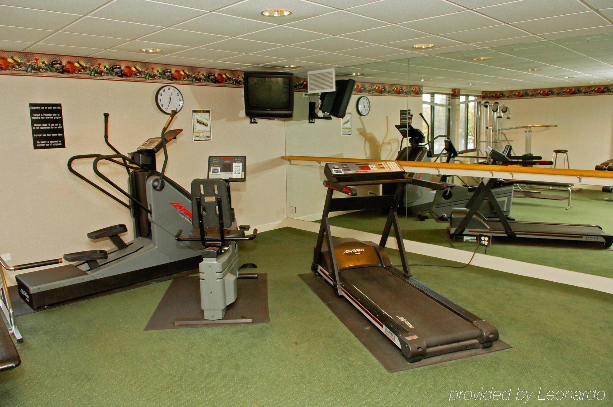 Ramada Plaza By Wyndham Chicago North Shore Wheeling Удобства фото
