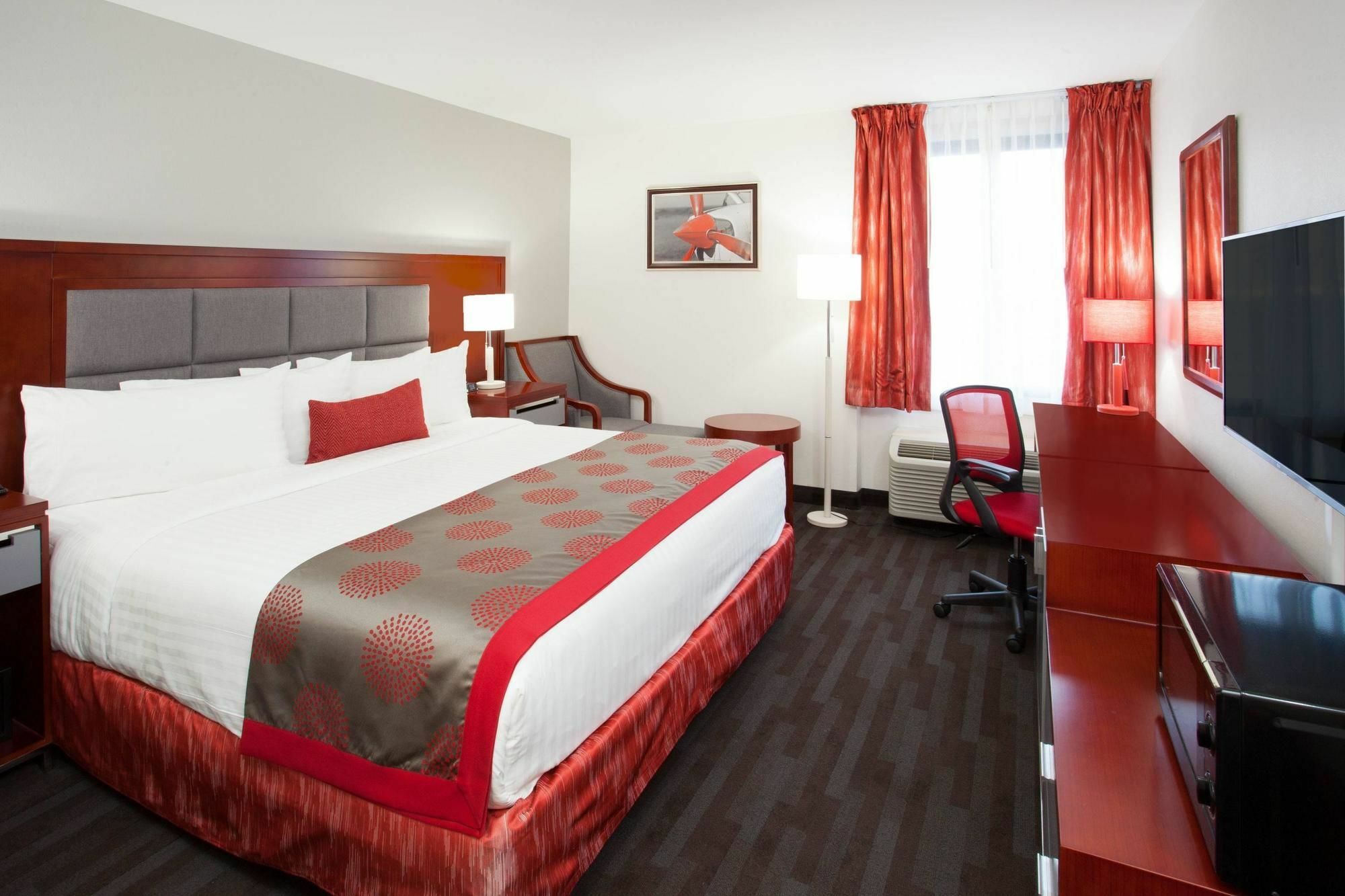Ramada Plaza By Wyndham Chicago North Shore Wheeling Экстерьер фото